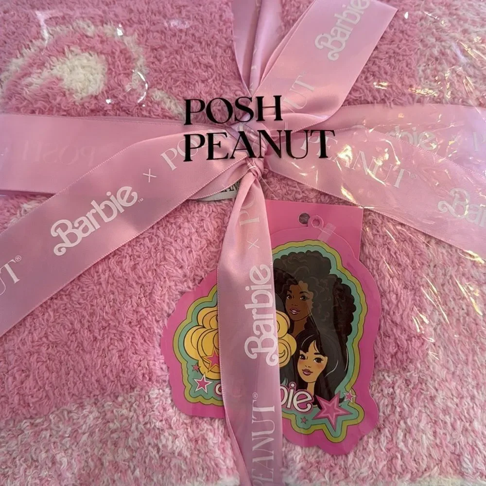 NWT POSH PEANUT BARBIE LOVE LUXE CUDDLE PATOO- JACQUARD BLANKET